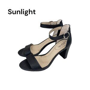 Life Stride Soft System Women SZ 8.5 WIDE Black Buckle Ankle Strap Block Heels